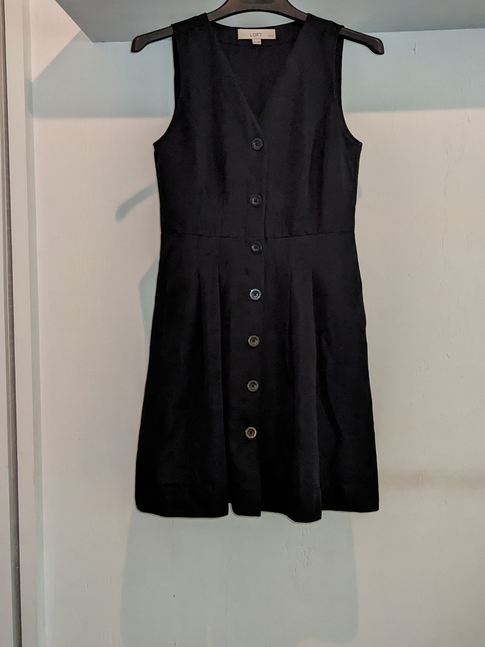 LOFT Black Button-Front Sleeveless Dress